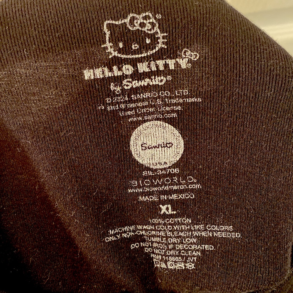 HELLO KITTY by SANRIO Black Crop Top - Picture 4 of 4